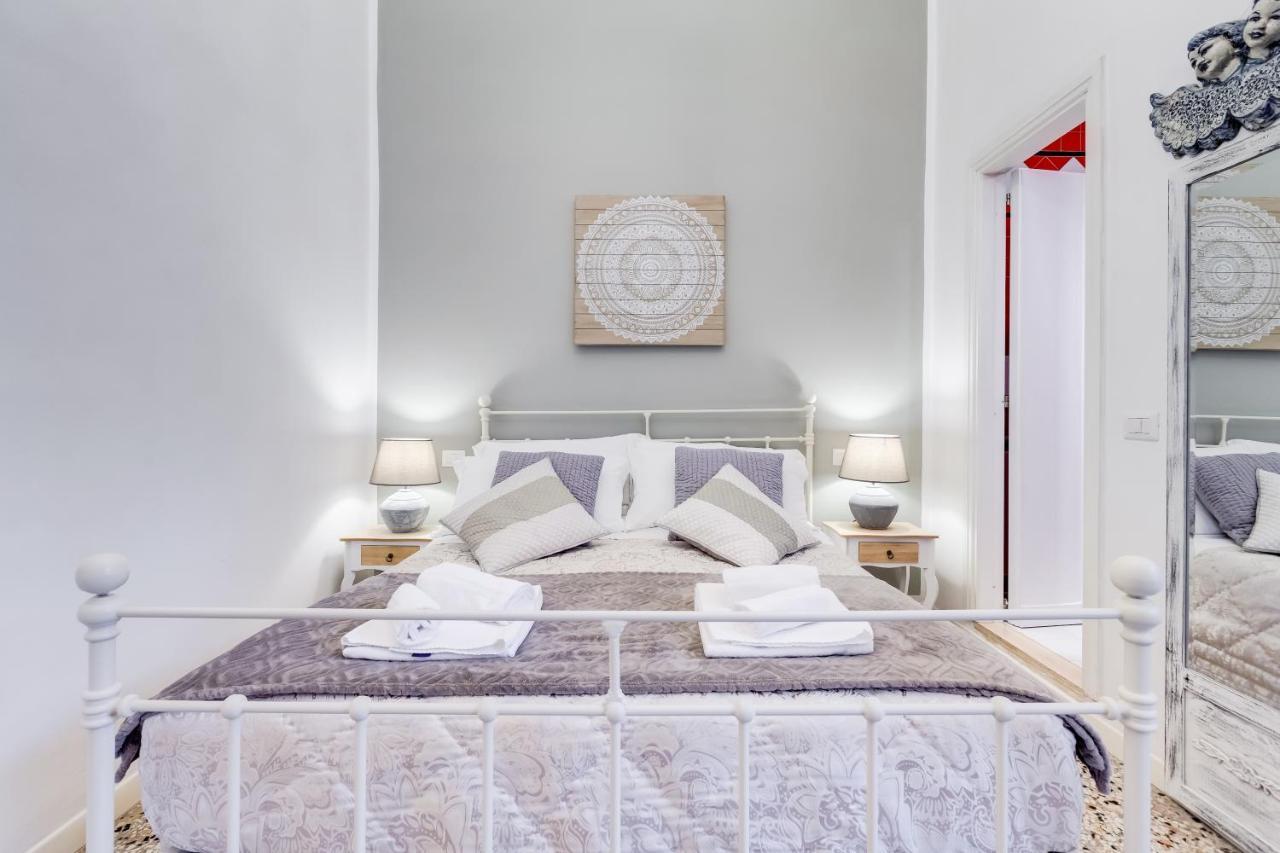 Trastevere Luxury Apartamento *